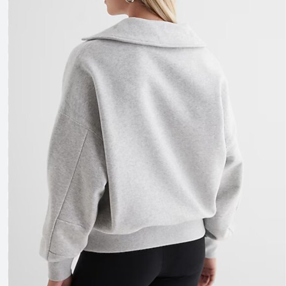 Express Relaxed V Neck Fleece Polo Sweatshirt Black Size Small (Oversized) $68 - Picture 2 of 8